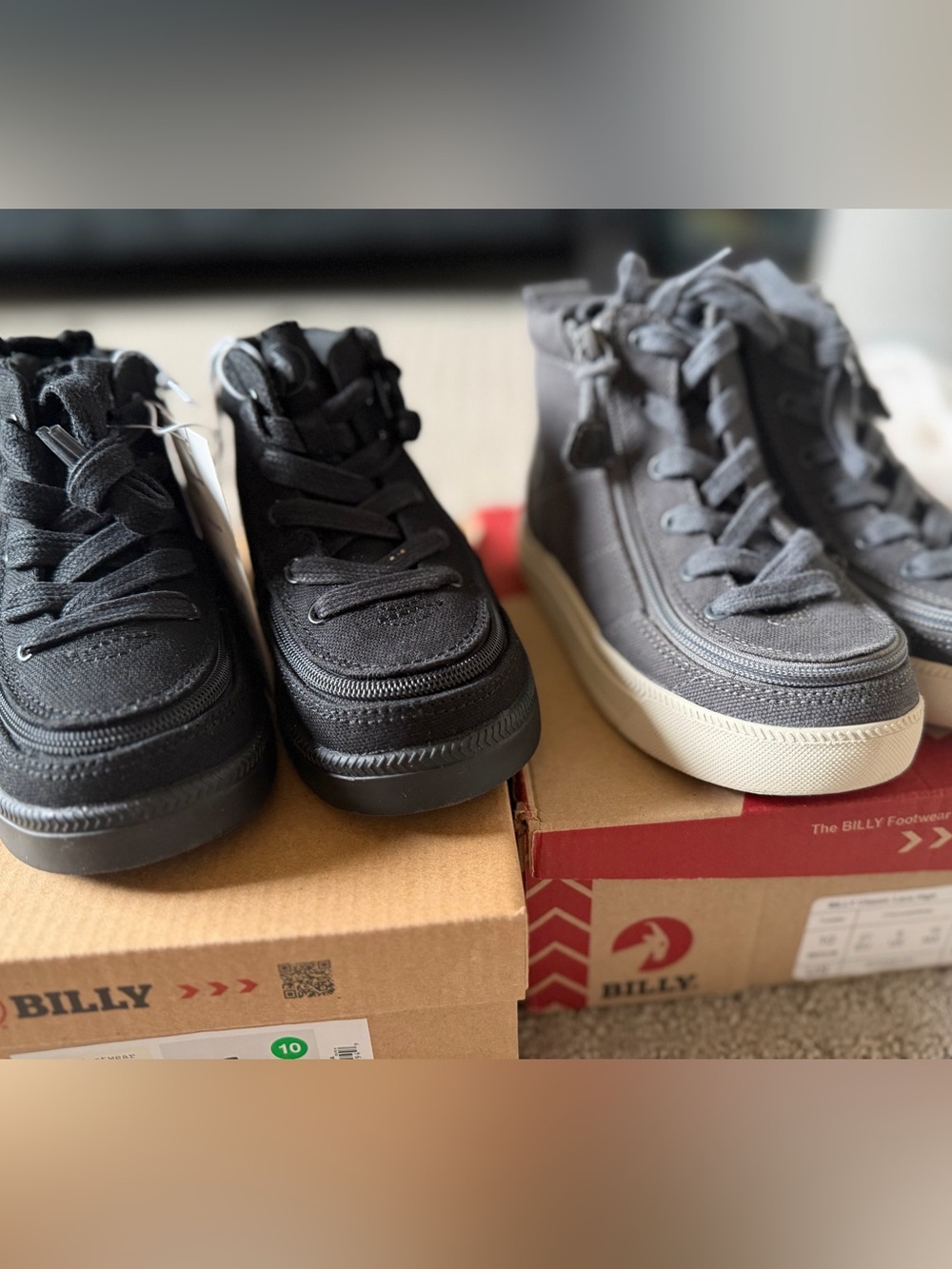 Billy Kids High-Top Canvas Sneakers in Black and Gray